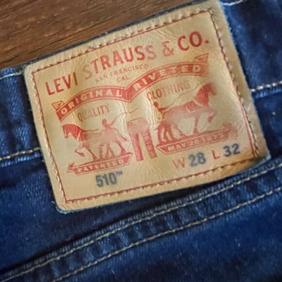 Levi's Men's 510 Jeans Skinny Fit Low Rise Stretch Denim Tapered Pants W28 L32 - Picture 3 of 14